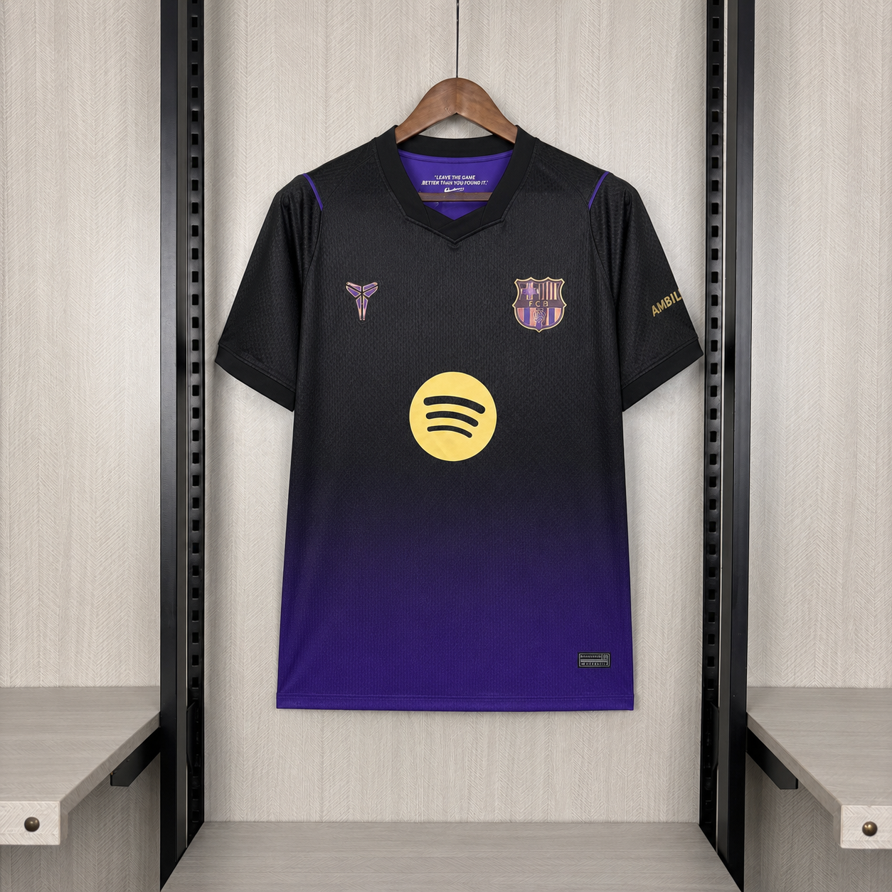 Barcellona away jersey 26/27
