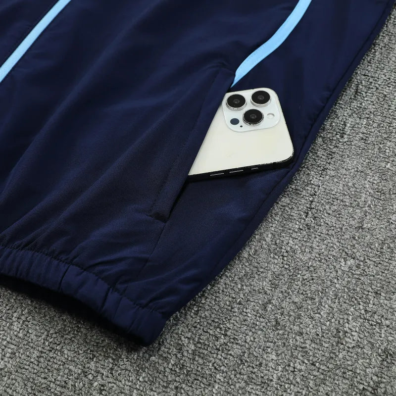 Tuta da allenamento Manchester City 2026/27 con giacca a vento Blu