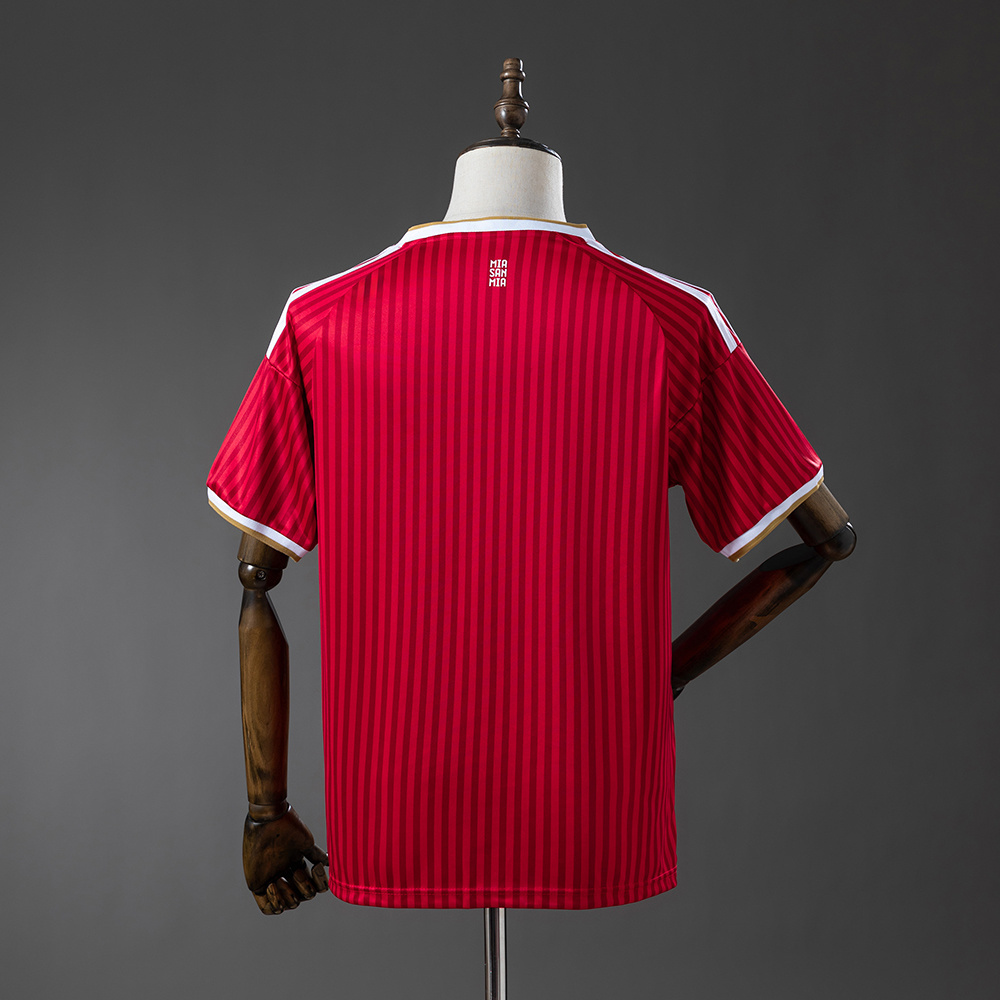 Bayern Munich's home shirt  26/27 season.