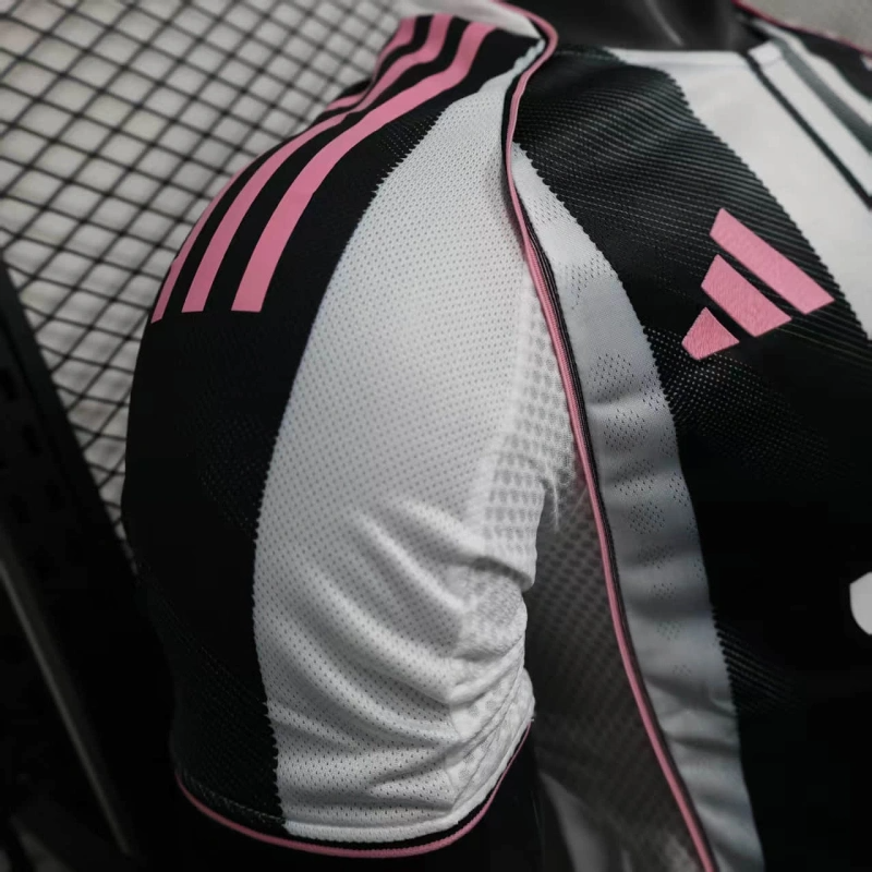 25/26 Player Juventus Home
