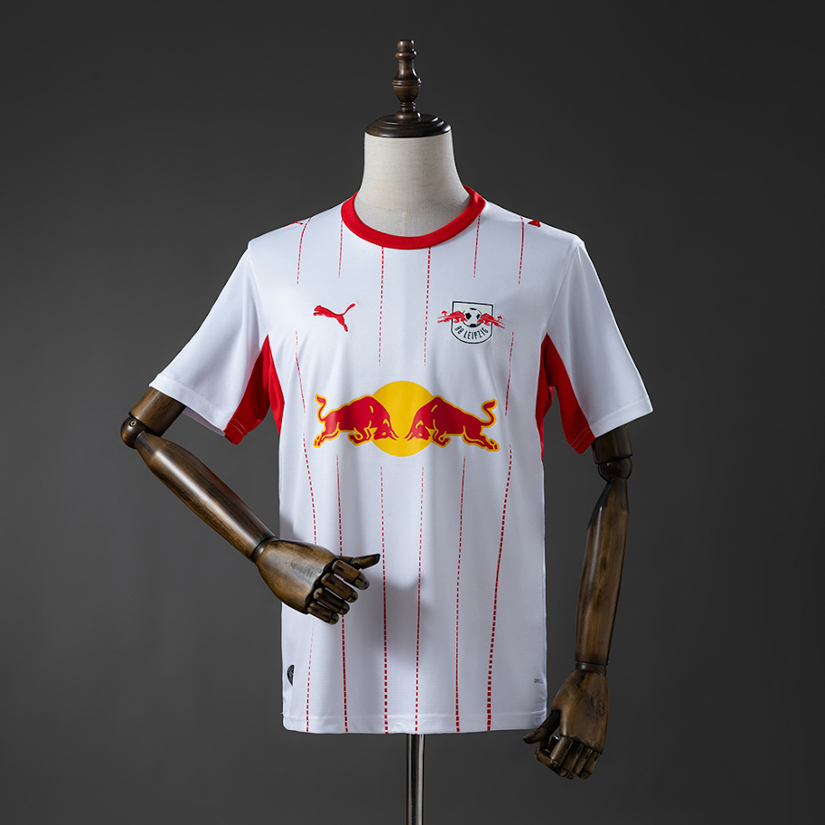 RB Leipzig home shirt 26/27