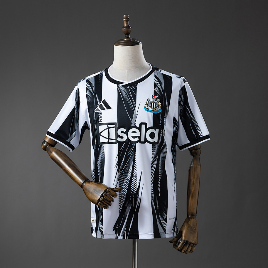 Newcastle United home shirt 26/27