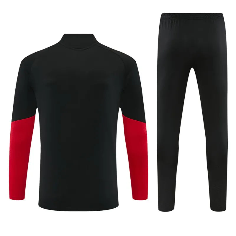 26/27 Manchester United Half Zip Tracksuit, Black